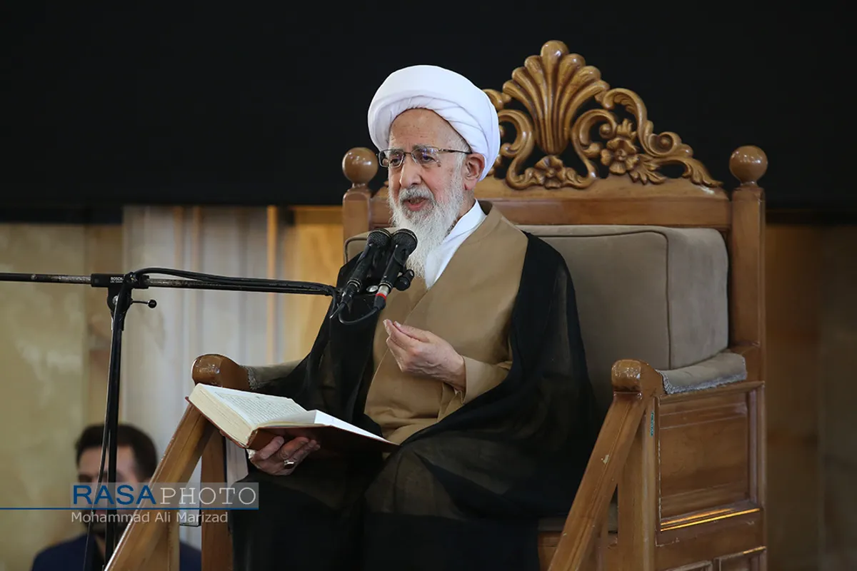 جلسه درس تفسیر حضرت آیت الله جوادی آملی