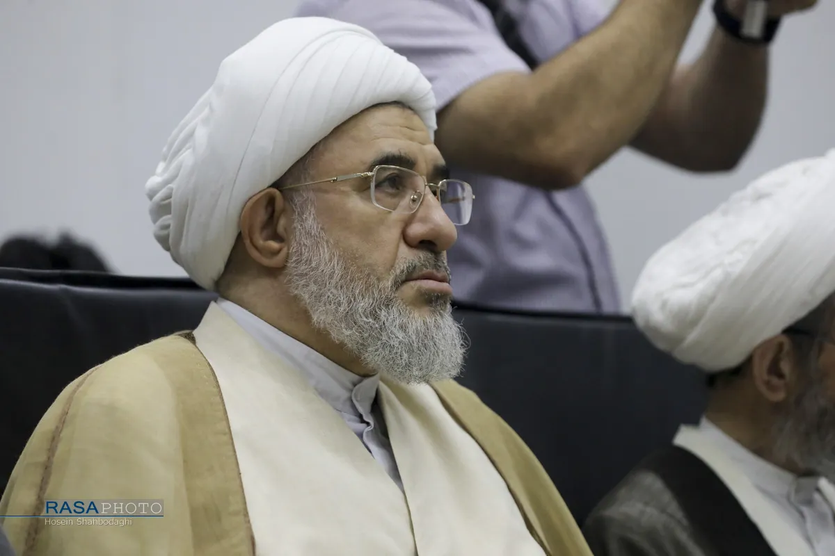دیدار عارف معاون اول رئیس جمهور با اعضای جامعه مدرسین
