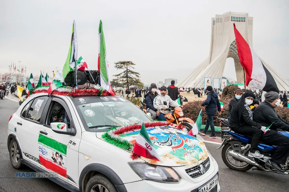 راهپیمایی یوم الله ۲۲ بهمن در تهران