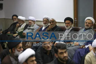 مراسم بزرگداشت قائد شهید امت حضرت آیت&zwnj;الله&zwnj;العظمی خامنه ای در دفتر حضرت آیت الله جوادی آملی