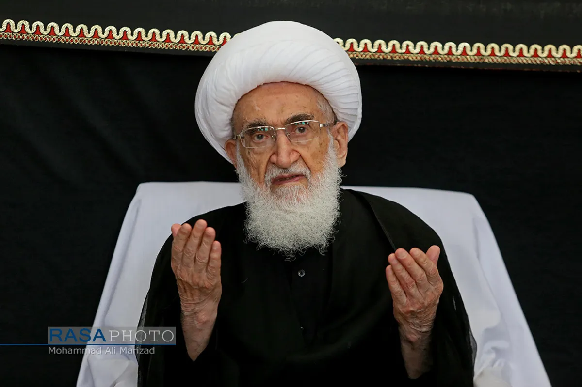 عزاداری روز چهارم محرم در بیت حضرت آیت الله نوری همدانی