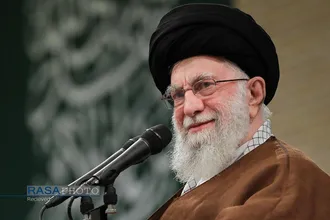 دیدار جمعی از خانواده&zwnj;های شهدای امنیت با رهبر معظم انقلاب