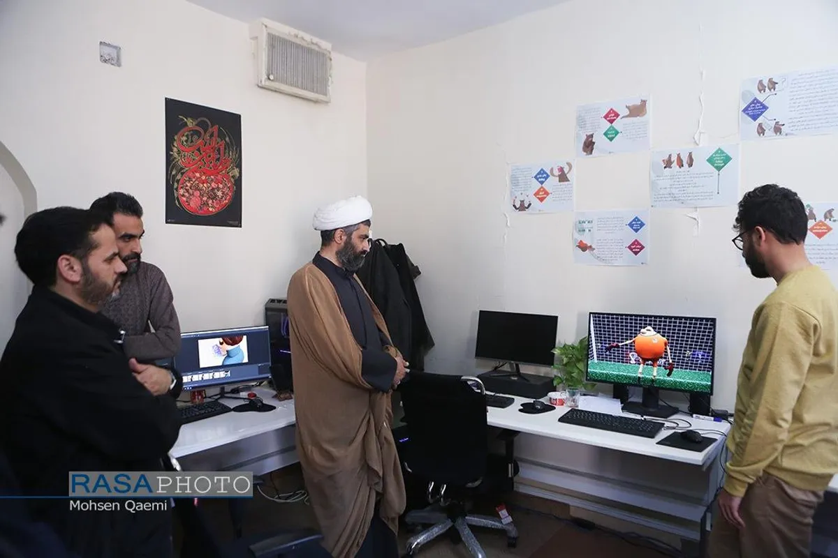 بازدید مدیرعامل و جمعی از اعضای خبرگزاری رسا از مجتمع تبلیغ حوزه علمیه