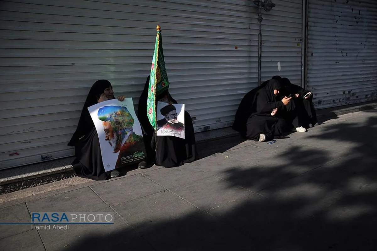 تشییع باشکوه شهدای خدمت در تهران