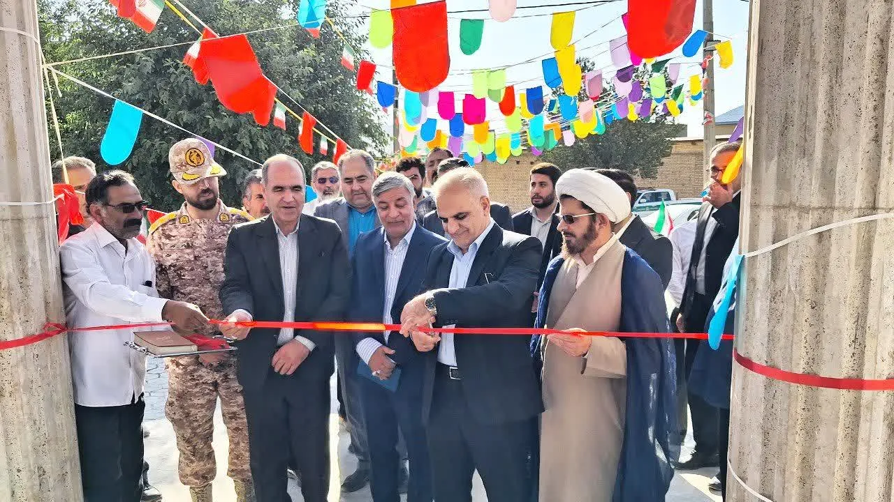۵۲ پروژه شهرستان بروجن همزمان با هفته دولت افتتاح شد