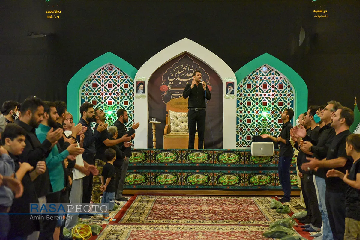 عزاداری شب چهارم محرم در حرم حضرت شاهچراغ (ع) &lrm;&lrm;