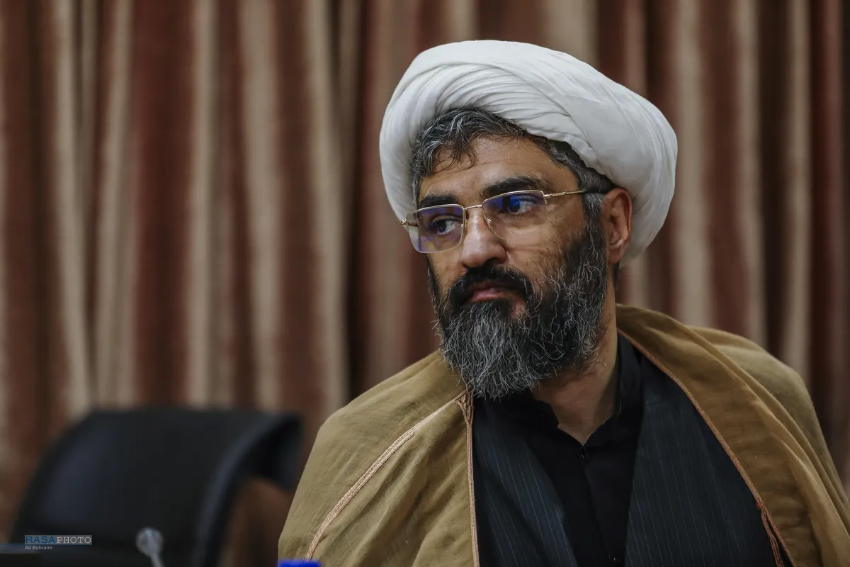 نشست جایگاه دیپلماسی دینی در قدرت نرم جمهوری اسلامی و بررسی مواضع اخیر پاپ
