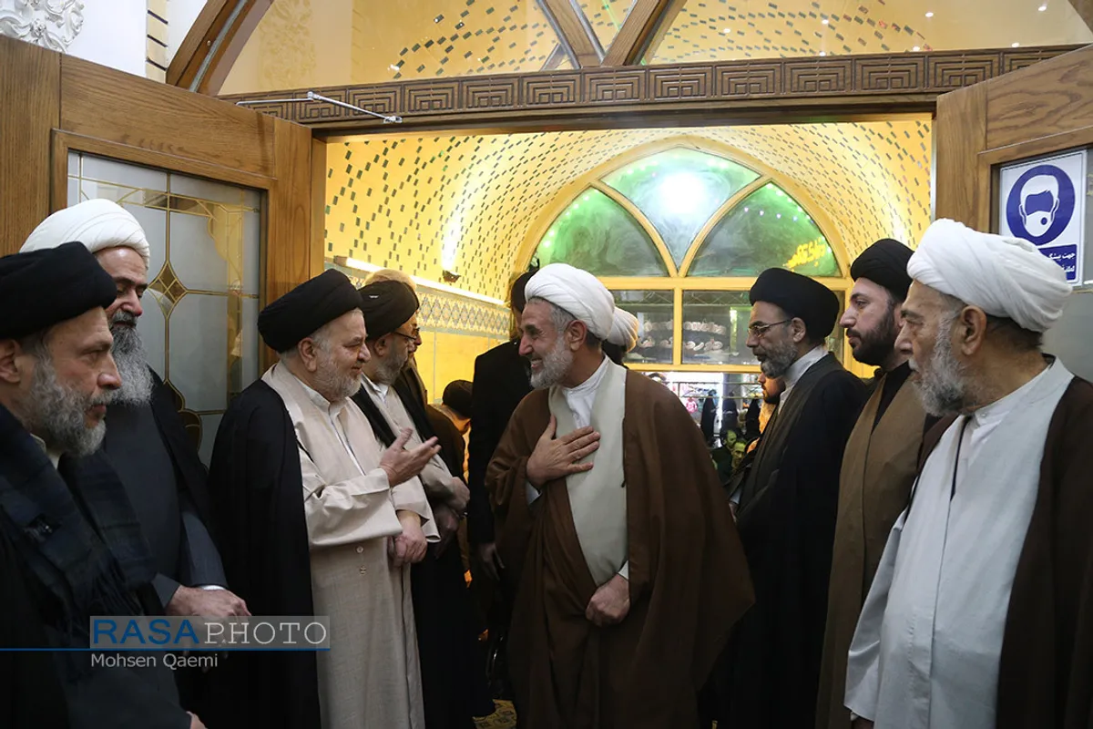 مراسم ختم همسر شهید محراب آیت الله سید محمدباقر حکیم در قم