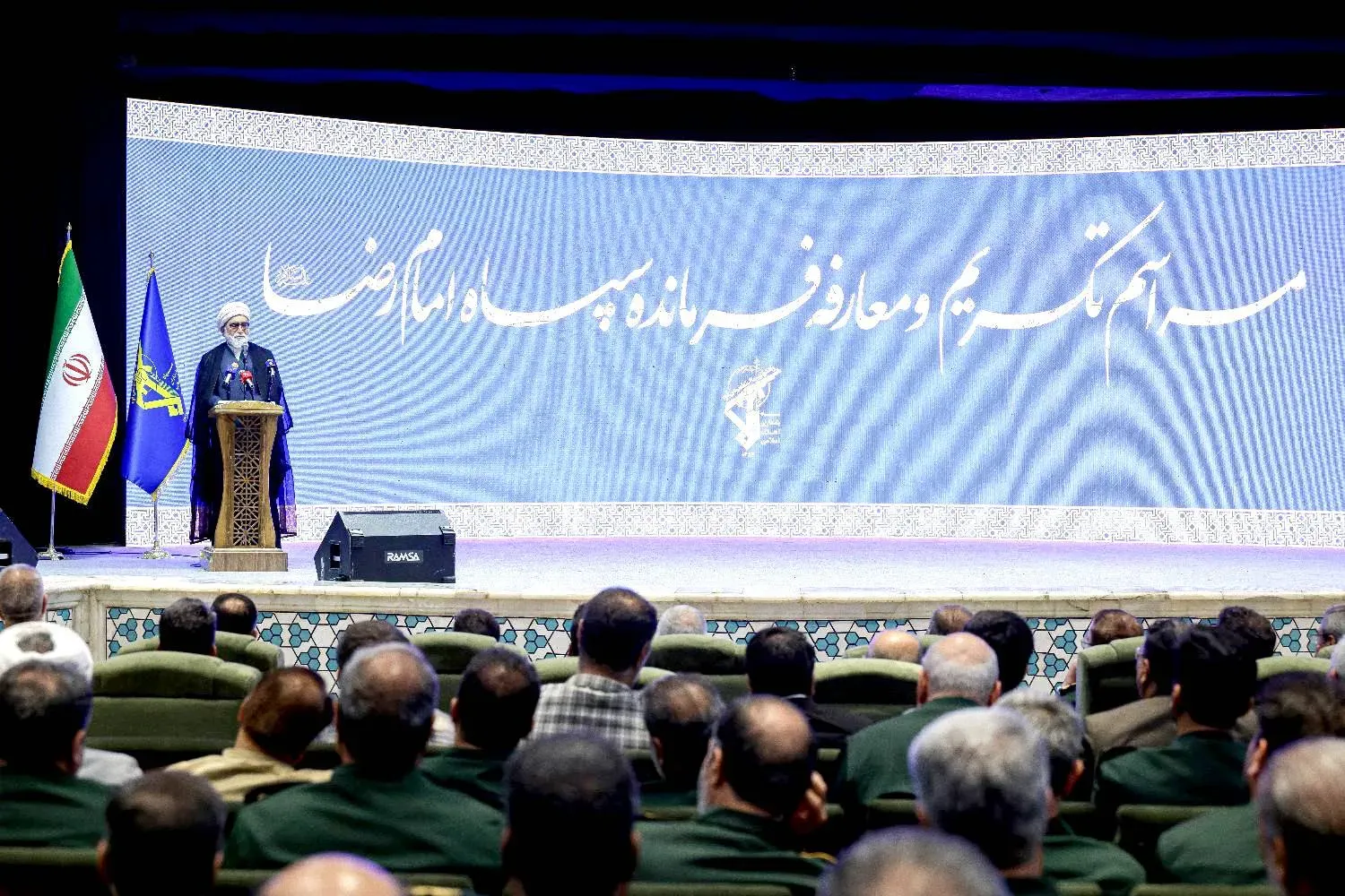 اعتبار سپاه سرمایه‌ای برگرفته از مجاهدت، تقوا، ایثار و خون شهدا