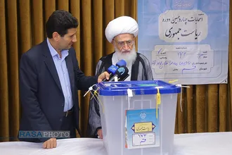مشارکت حضرت آیت الله نوری همدانی از مراجع تقلید در چهاردهمین انتخابات ریاست جمهوری
