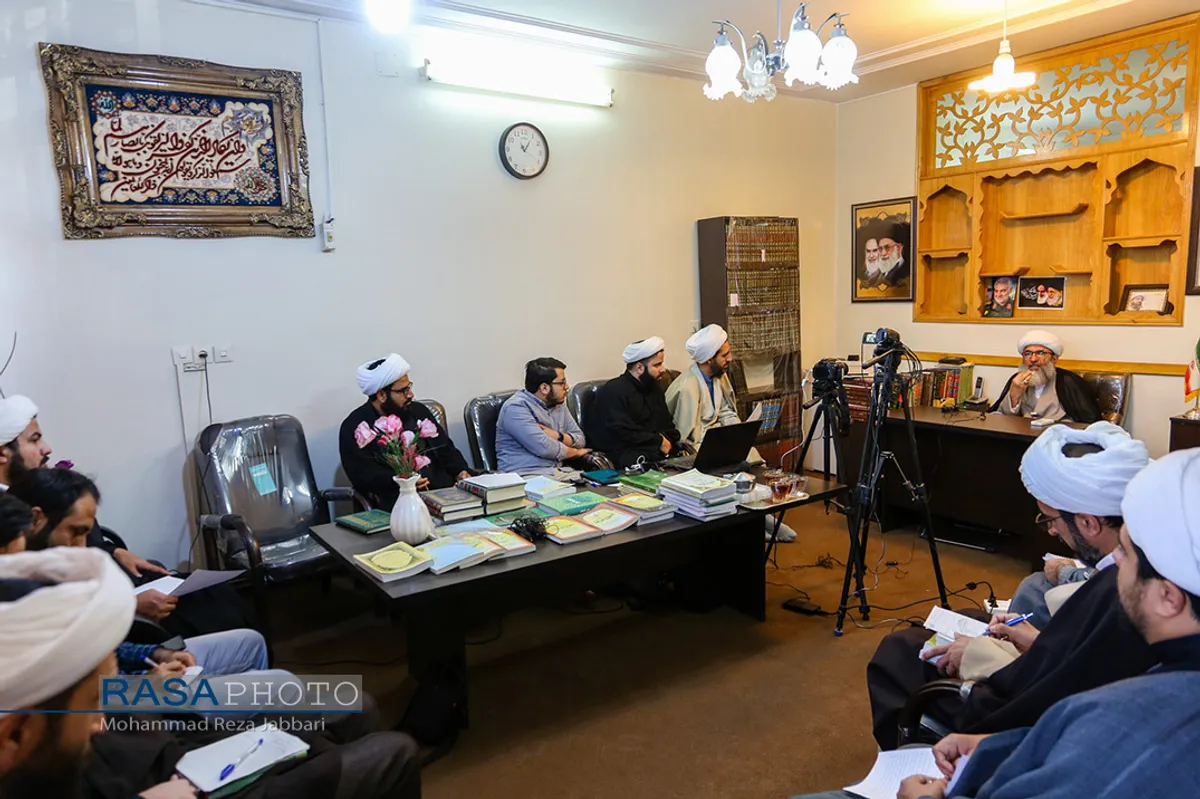 نشست علمی"مبانی فقهی حکم اعدام سلمان رشدی (با رویکرد پاسخ به شبهات)"