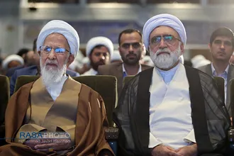 دیدار نخبگان حوزوی و دانشگاهی با حضرت آیت الله جوادی آملی در مشهد