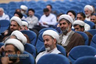 همایش نقش مبلغان در دفاع مقدس&lrm;&lrm;