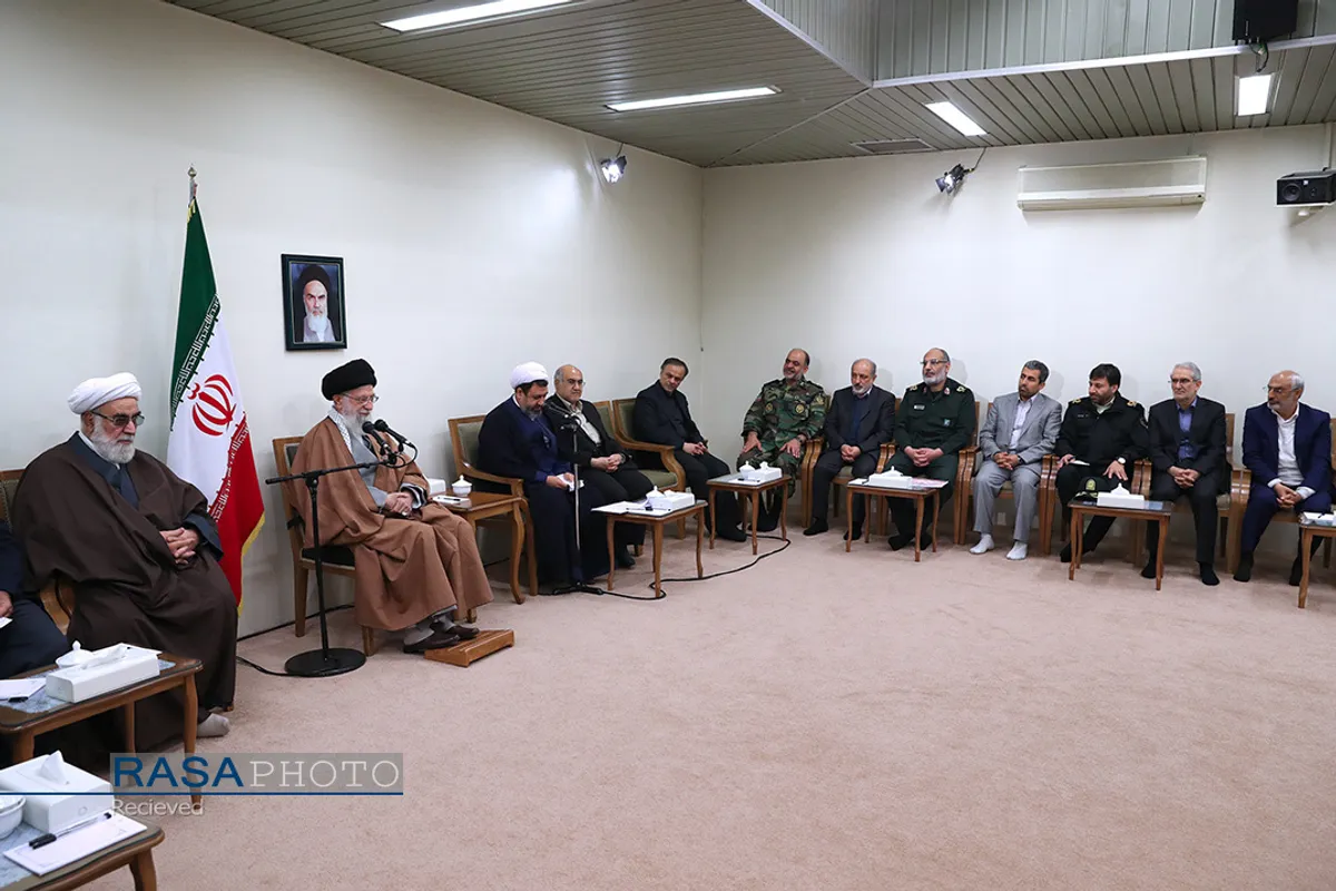 دیدار دست&zwnj;اندرکاران کنگره بزرگداشت شهدای استان کرمان با رهبر انقلاب