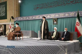 دیدار مسئولان نظام و سفرای کشور&zwnj;های اسلامی با مقام معظم رهبری