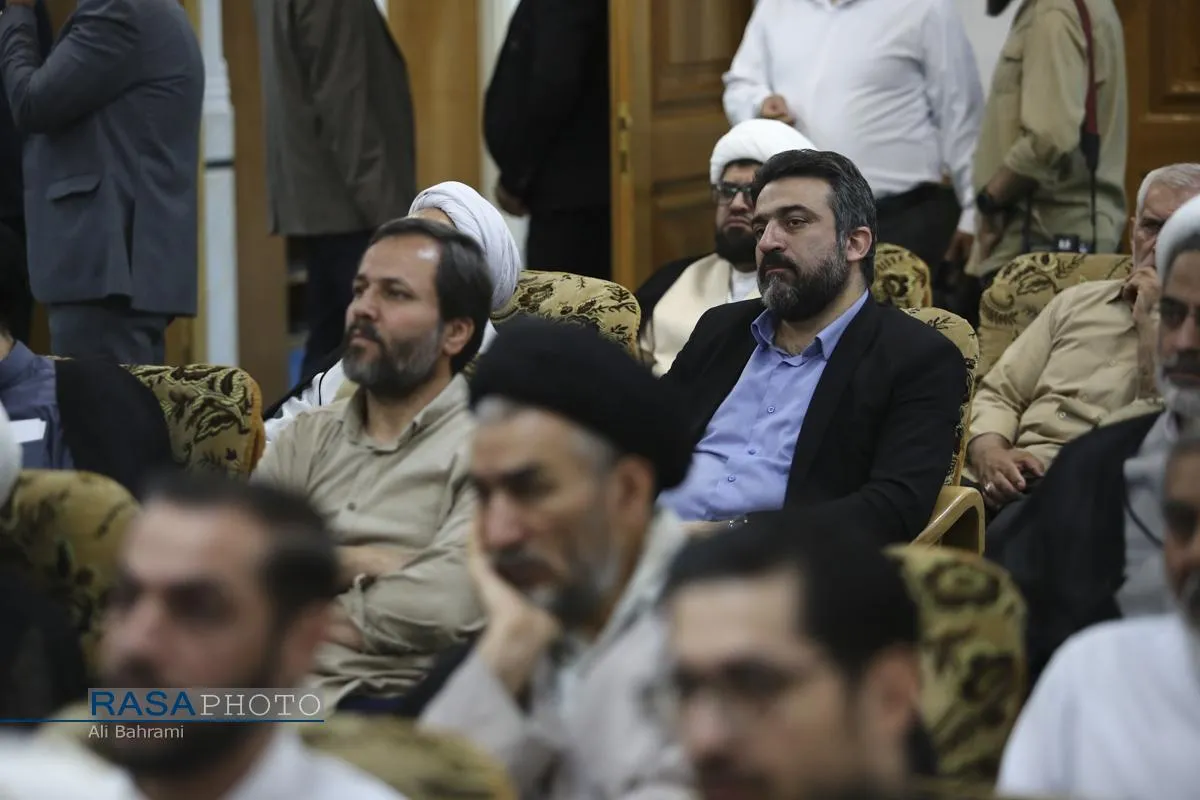 مراسم رونمایی از نرم&zwnj;افزار جامع الاحادیث نسخه ۴