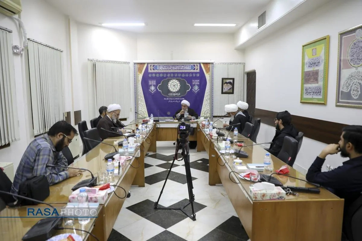 دیدار اعضای ستاد کنگره آیت الله یزدی (ره) بادبیرکل مجمع جهانی اهلبیت (ع)