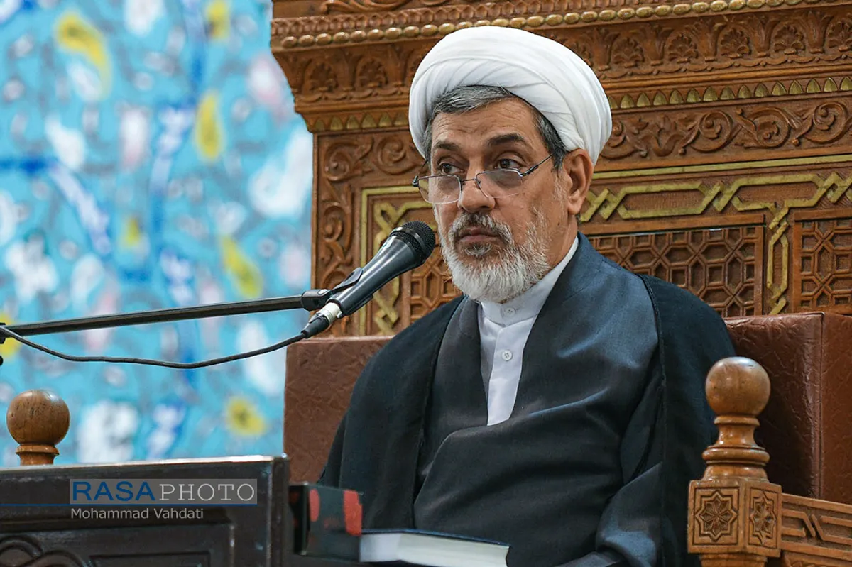 مراسم چهلمین روز ارتحال آیت الله علوی گرگانی