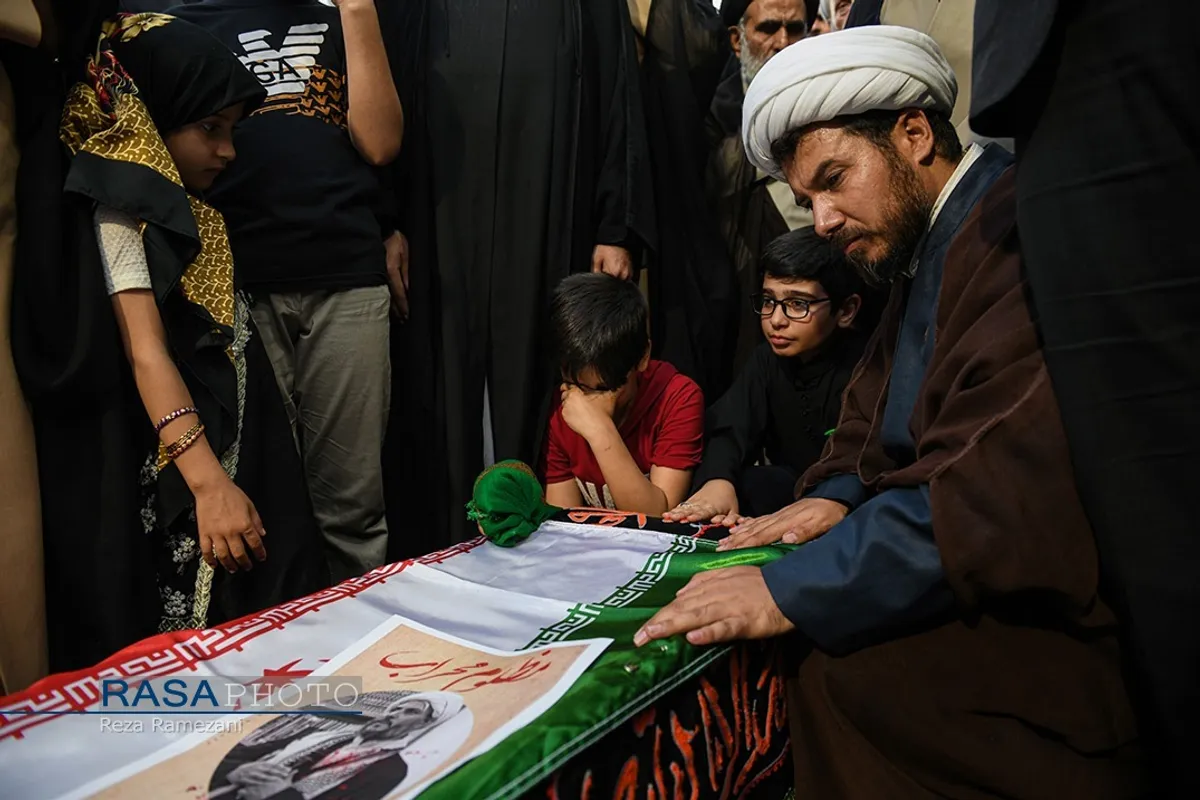 تشییع پیکر پاک شهید حجت&zwnj;الاسلام حجت اعتبار در قم