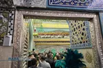 گل&zwnj;آرایی ضریج مطهر حضرت امام رضا (علیه&zwnj;السلام) در شب نیمه شعبان