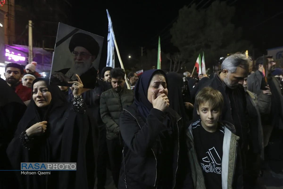 خروش انتقامی مردم قم در شب عزاداری شهادت امام خامنه&zwnj;ای (قدس&zwnj;سره)