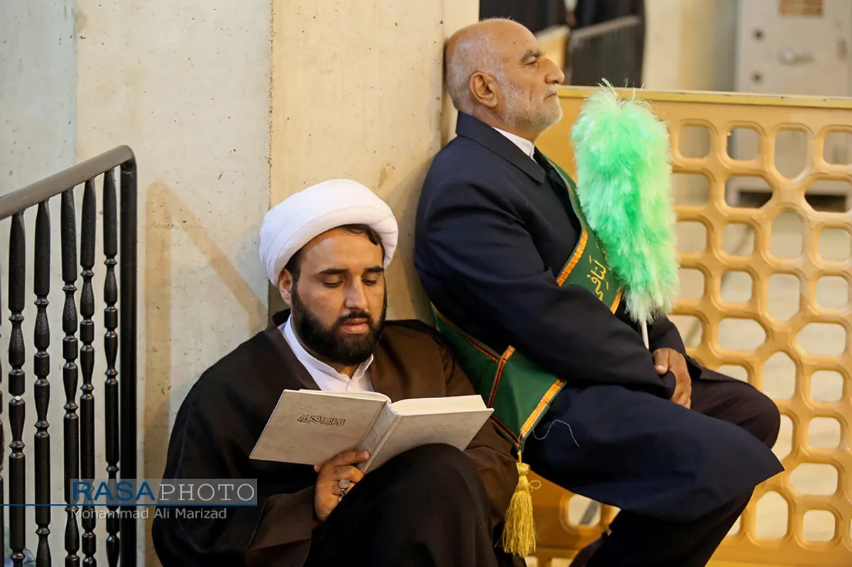 مراسم جزء خوانی قرآن کریم در حرم حضرت معصومه (سلام الله علیها)