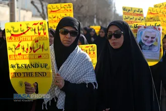 راهپیمایی مردم بجنورد در محکومیت شهادت سپهبد قاسم سلیمانی&lrm;&lrm;