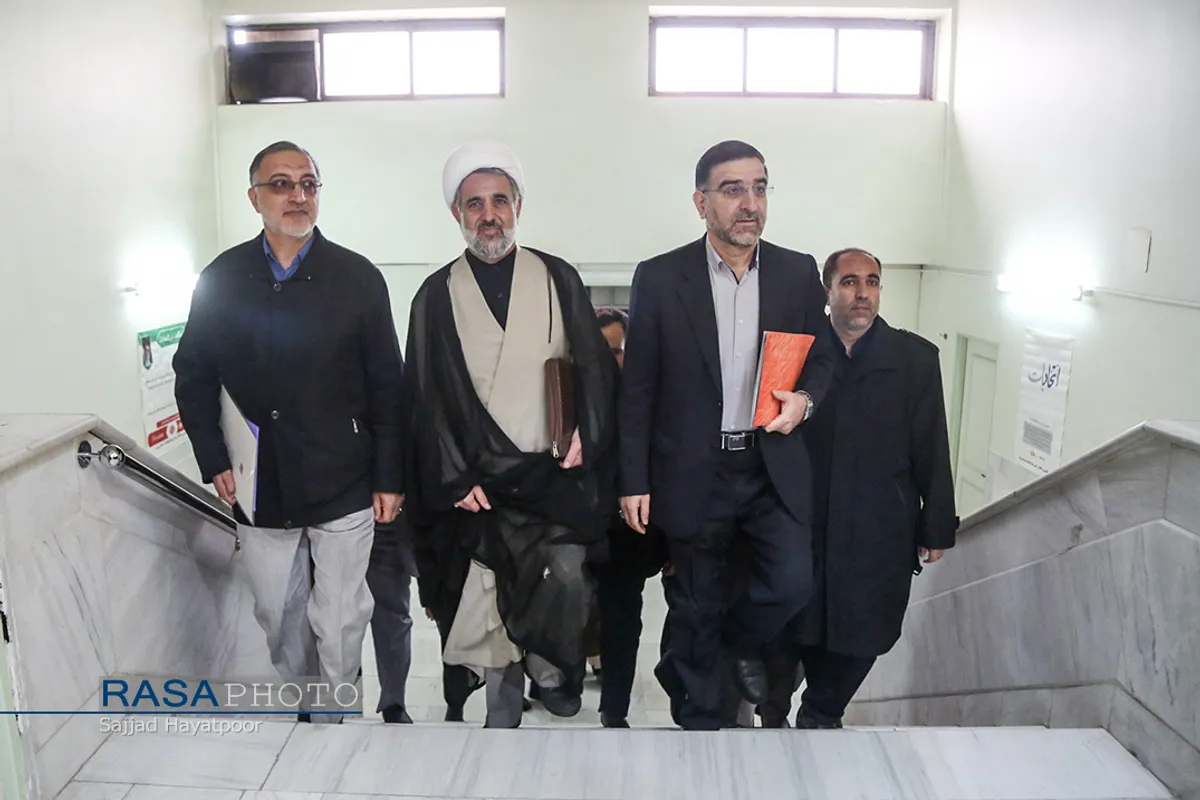 ثبت&zwnj;نام داوطلبان انتخابات مجلس خبرگان رهبری و مجلس یازدهم از حوزه انتخابیه قم