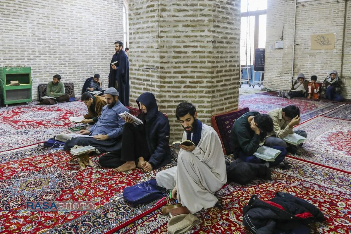 مراسم معنوی اعمال ام داود در قم