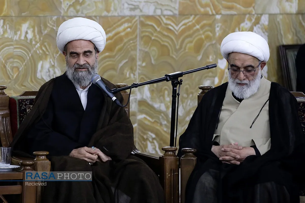 دیدار اساتید مدرسه تابستانه "دارالعلم" طلاب با تولیت آستان قدس رضوی