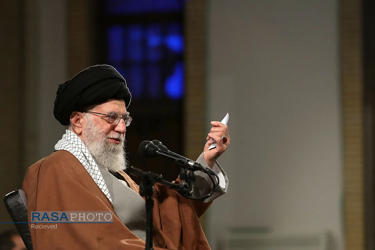 دیدار هزاران نفر از معلمان و فرهنگیان به&zwnj;مناسبت روز معلم با رهبر انقلاب
