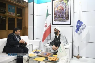 بازدید&zwnj; مدیر عامل خبرگزاری رسا از غرفه رسانه ها در نمایشگاه مطبوعات