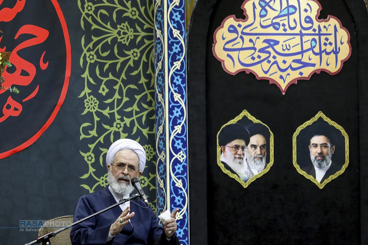 مراسم بزرگداشت چهلم تشییع و تدفین &laquo;آقای شهید ایران&raquo; در قم
