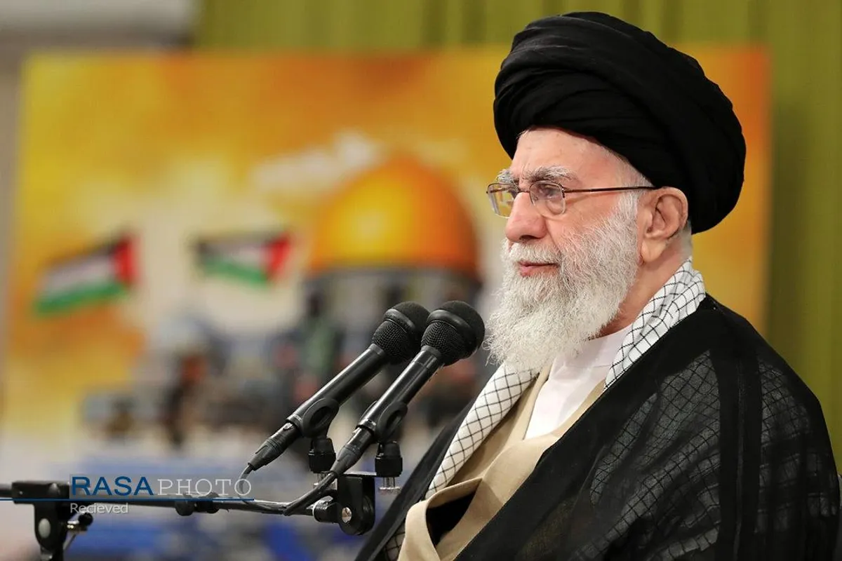دیدار دانش&zwnj;آموزان و دانشجویان با مقام معظم رهبری