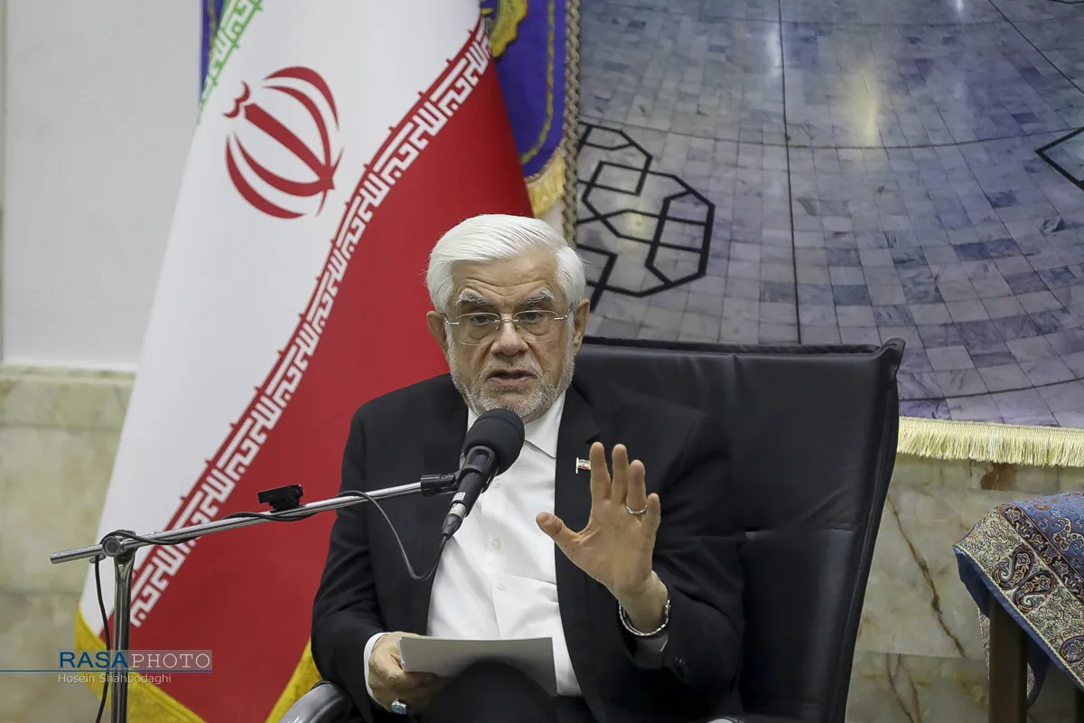 دیدار عارف معاون اول رئیس جمهور با اعضای جامعه مدرسین
