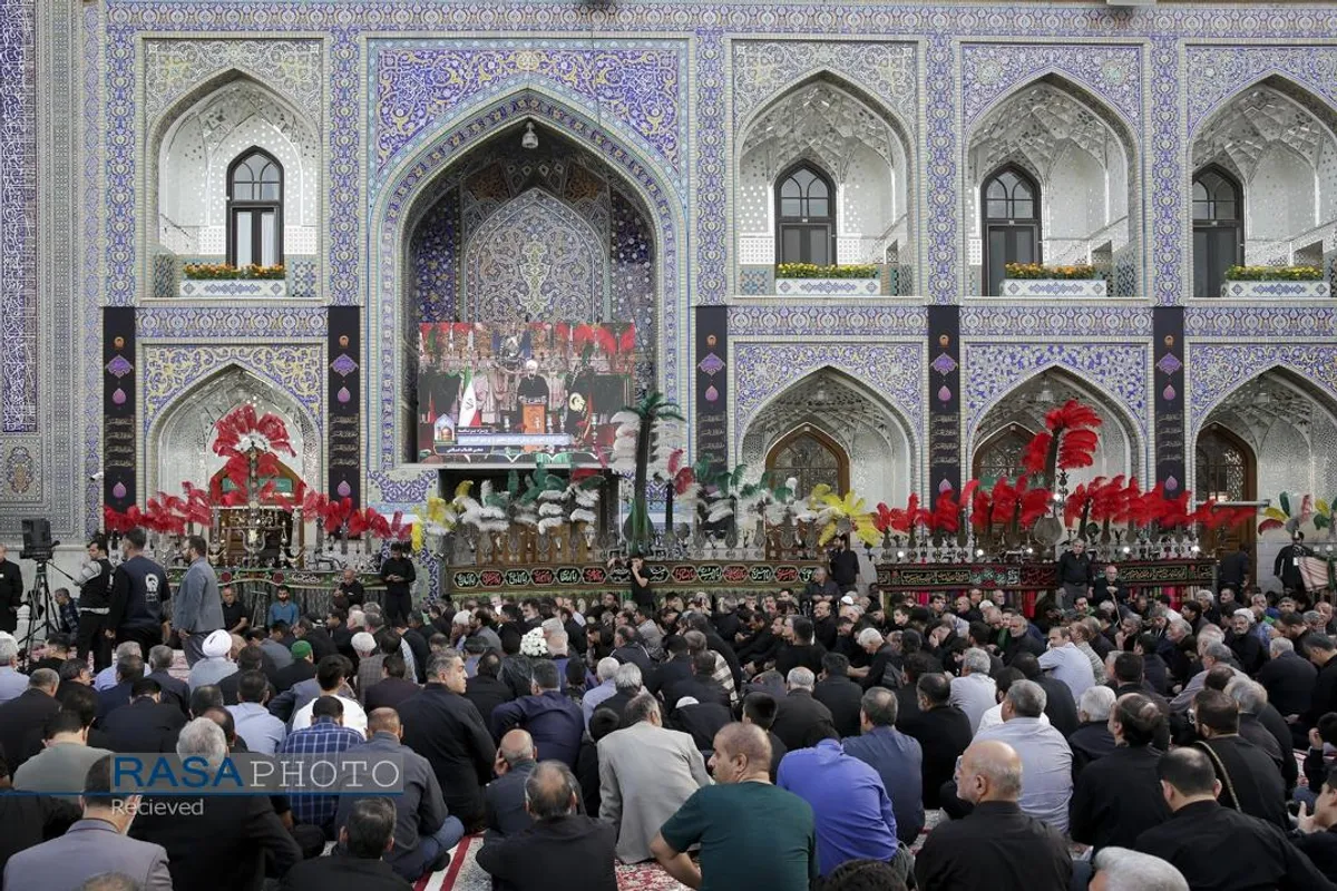 آیین اذن عزا و تعویض پرچم حرم مطهر رضوی در آغاز ماه محرم