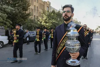 دسته عزای خادمان و زائران در سالروز رحلت حضرت معصومه (سلام&zwnj;الله&zwnj;علیها)