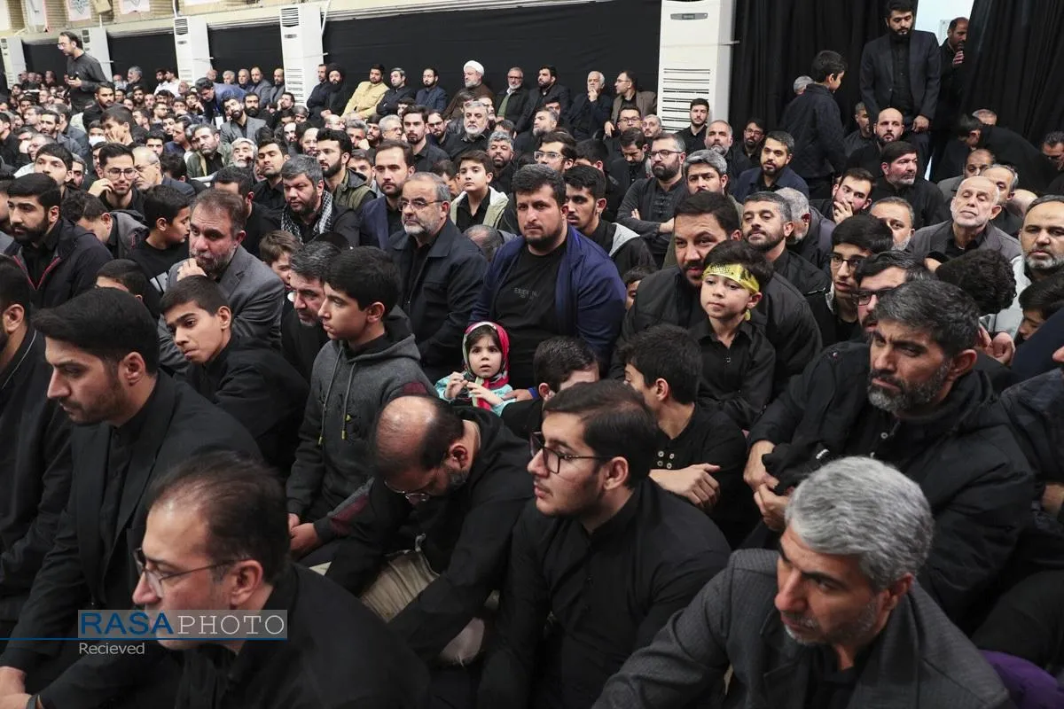عزاداری شام شهادت حضرت فاطمةالزهرا (سلام&zwnj;الله&zwnj;علیها) در حسینیه امام خمینی (ره)