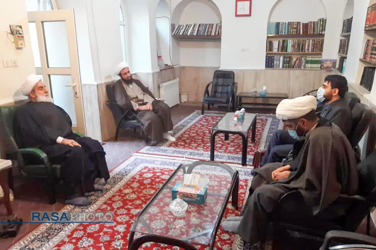 دیدار مدیر عامل خبرگزاری رسا با مدیر حوزه علمیه مجد تهران