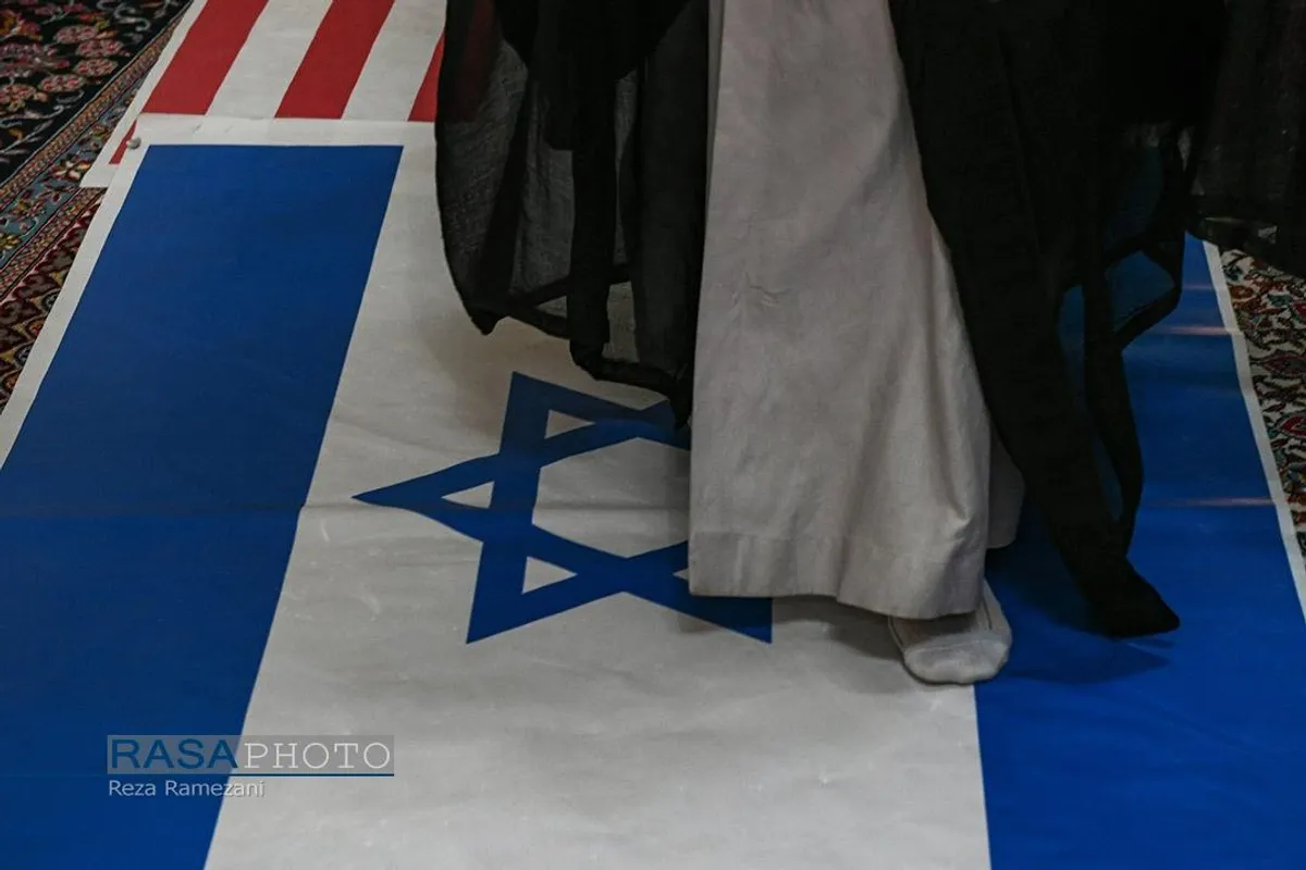نشست ويژه نمايندگان طلاب و فضلای حوزه با موضوع فلسطين