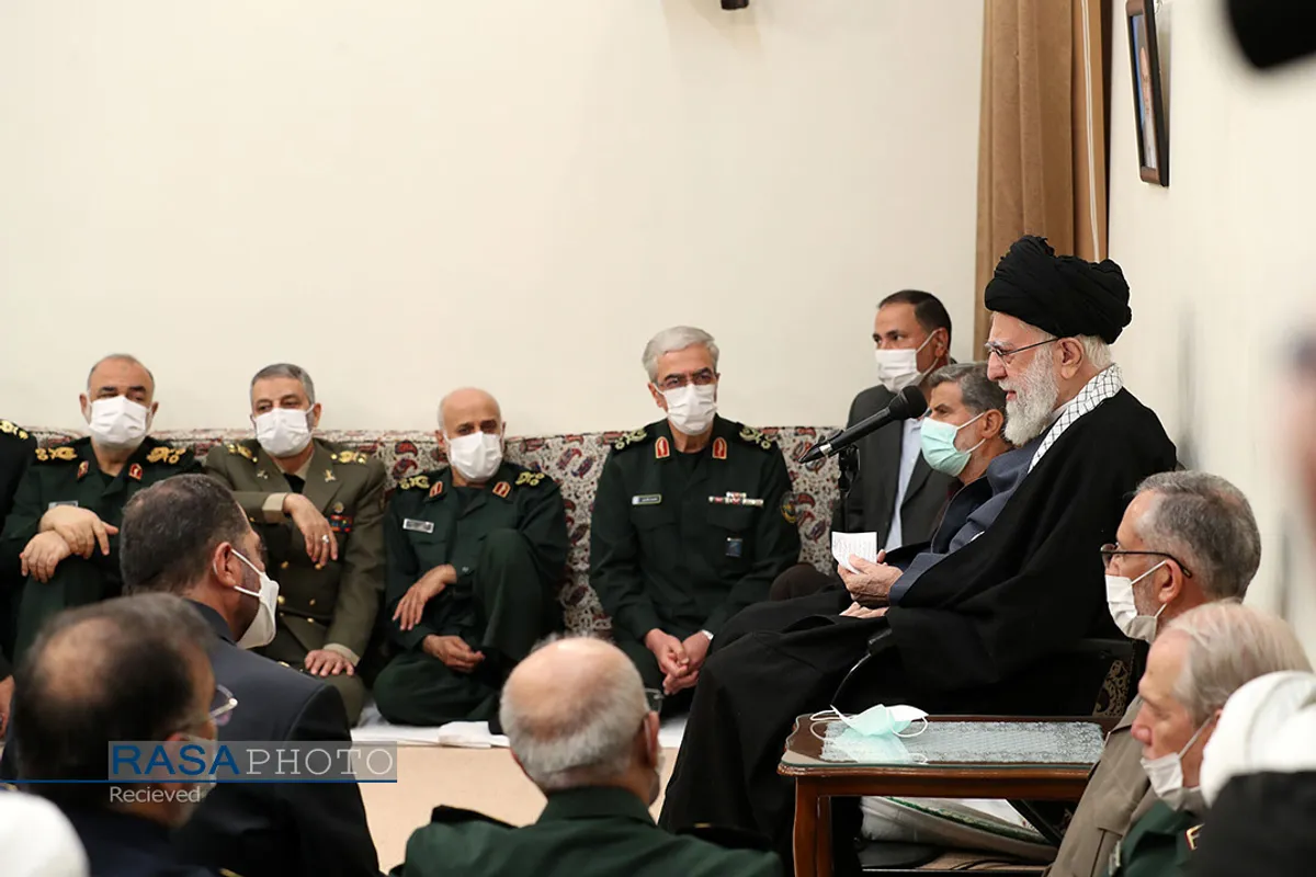 دیدار جمعی از فرماندهان ارشد نیرو&zwnj;های مسلح با فرمانده کل قوا