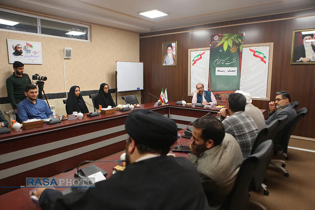 نشست کتابخوان اصحاب فرهنگ؛ هنر و رسانه در خبرگزاری رسا