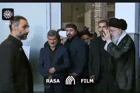 ورود رهبر معظم انقلاب به مصلای امام خمینی