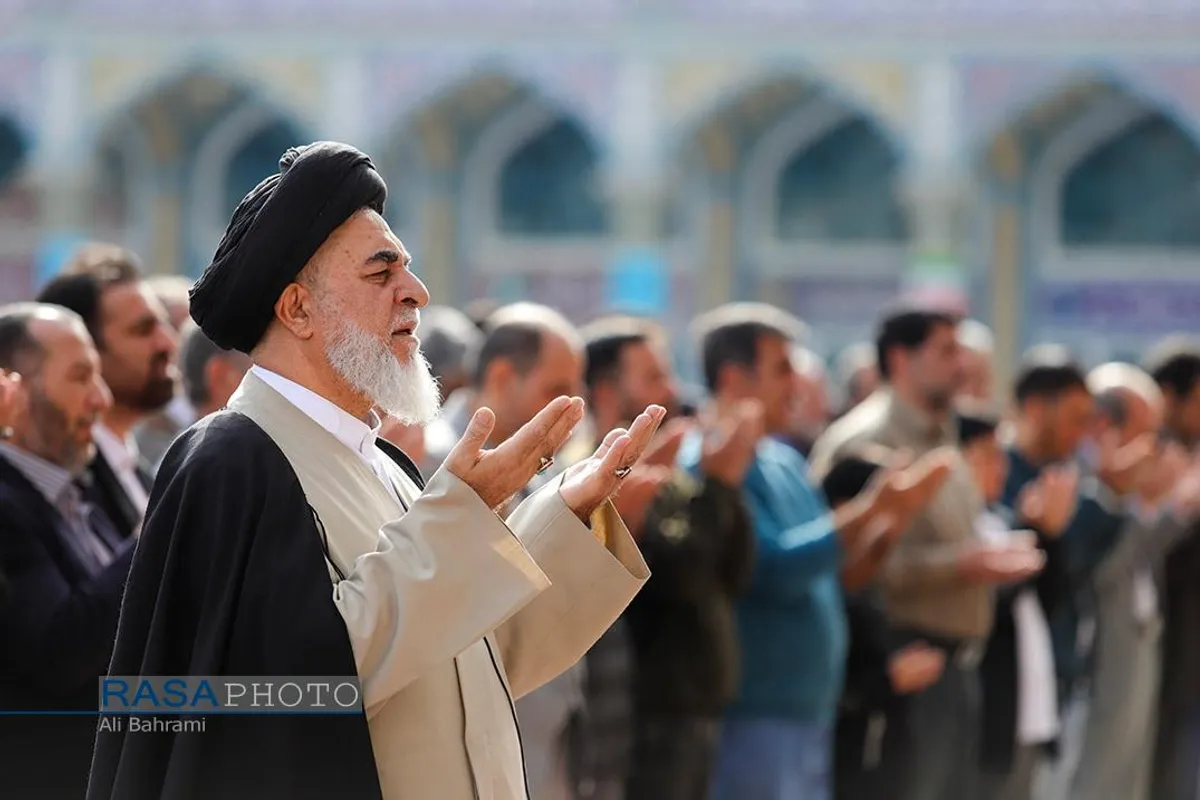اقامه نماز عید سعید فطر در مسجد مقدس جمکران
