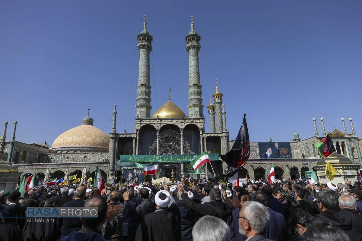 تشییع 13 شهید حملات اخیر دشمن در قم