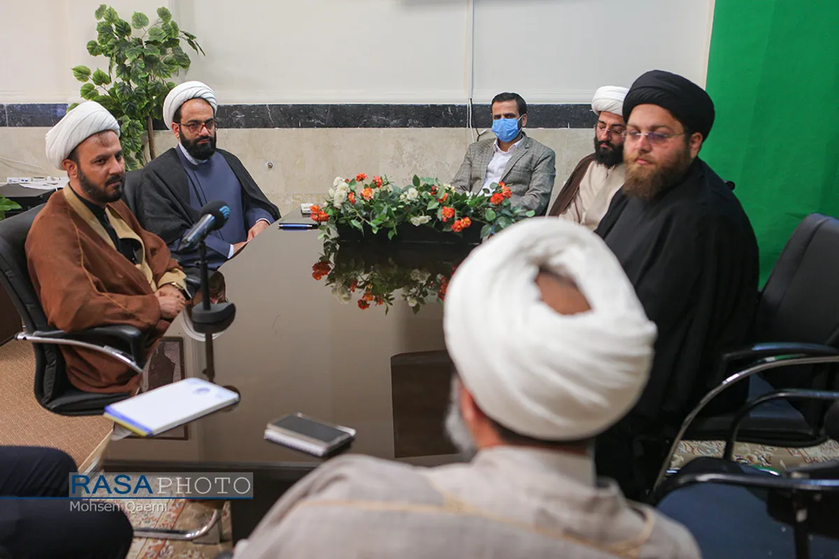 حضور مدیرکل هنر و تبلیغ نوین و رئیس مرکز تبلیغ اینترنتی حوزه&zwnj;های علمیه در خبرگزاری رسا
