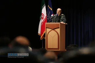 تصاویری از فرمانده شهید سپاه پاسداران انقلاب اسلامی سردار حسین سلامی