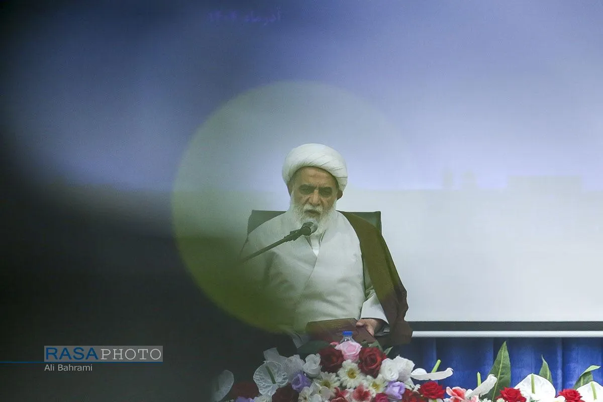 مراسم تجلیل از پژوهشگران مرکز تحقیقات مجلس شورای اسلامی