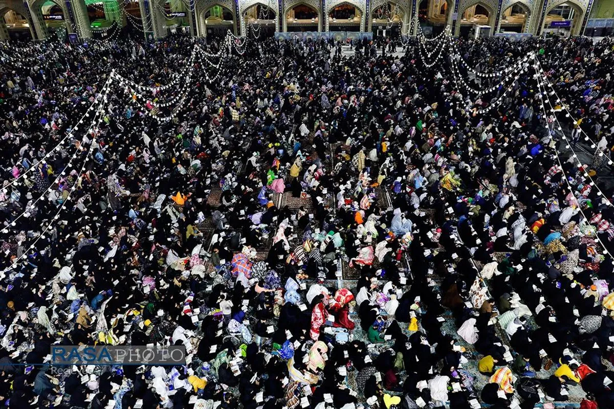 احیا شب ۲۱ ماه مبارک رمضان در حرم مطهر رضوی