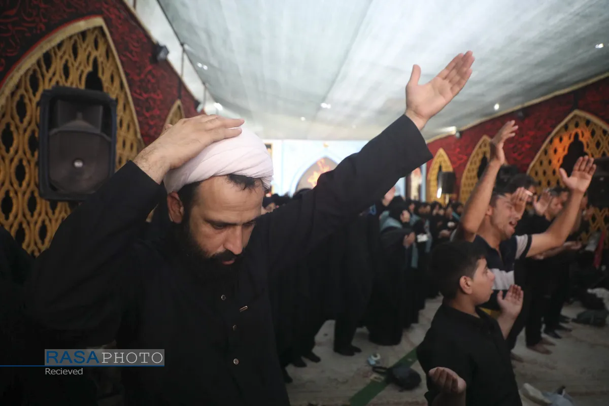 استغاثه به امام زمان (عج) در موکب آستان مسجد جمکران
